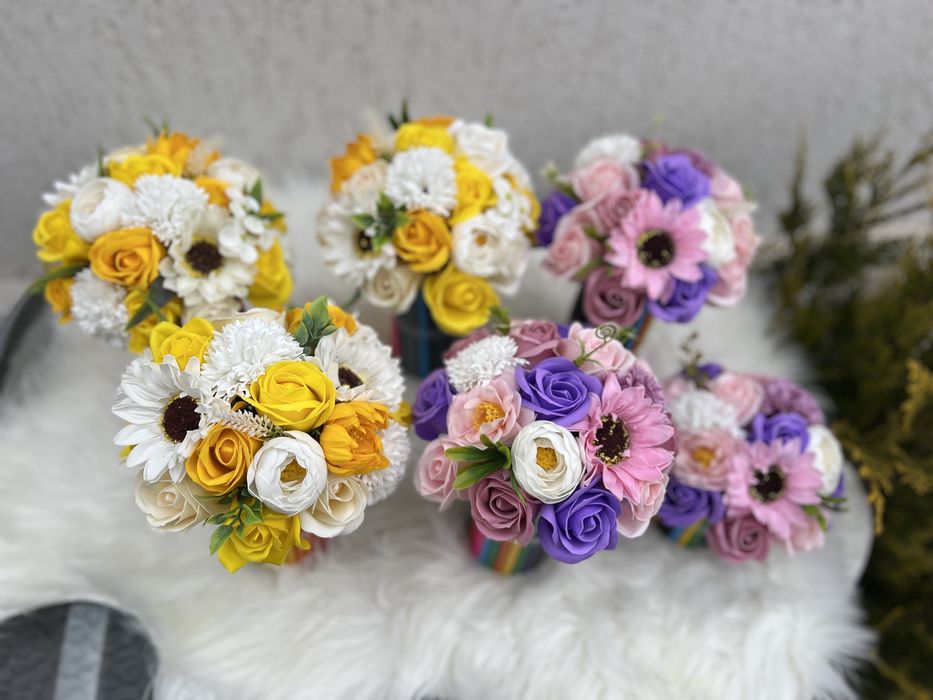 Aranjamente florale din flori de sapin