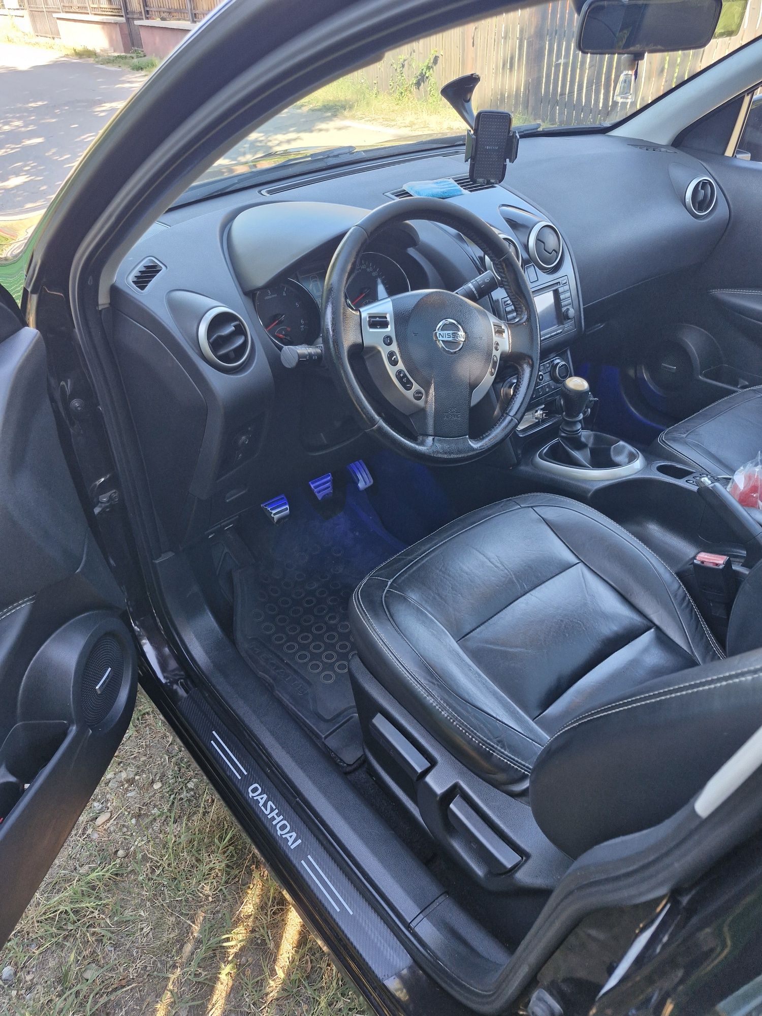 Vând Nissan qashqai 2011