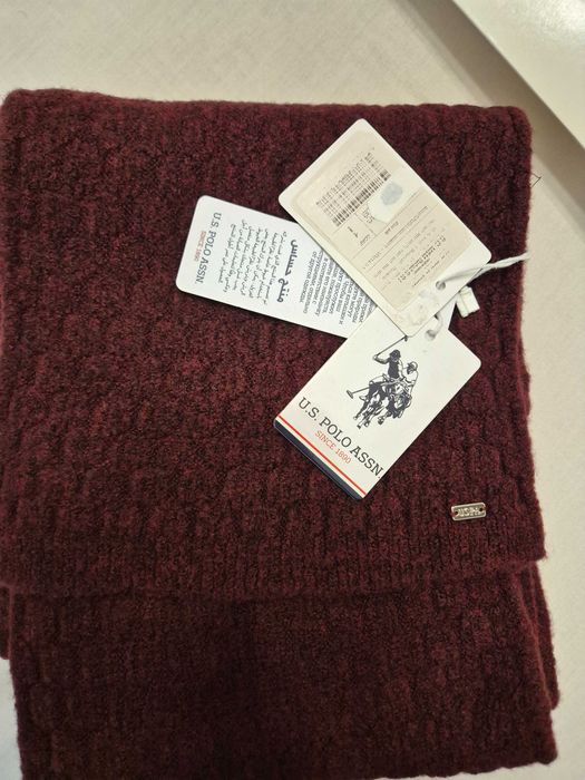 Vand fular rosu inchis, US Pollo Assn, nou cu cutie de cadou