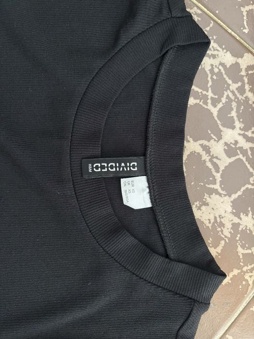 НОВА Рокля с къс ръкав H&M