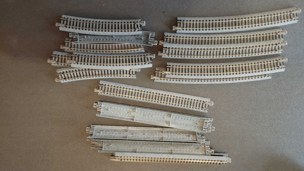 Електрически грамофон Kato И пълен комплект Unitrack N gauge