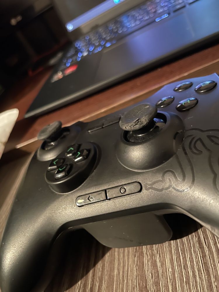 Razer serval Game PaD