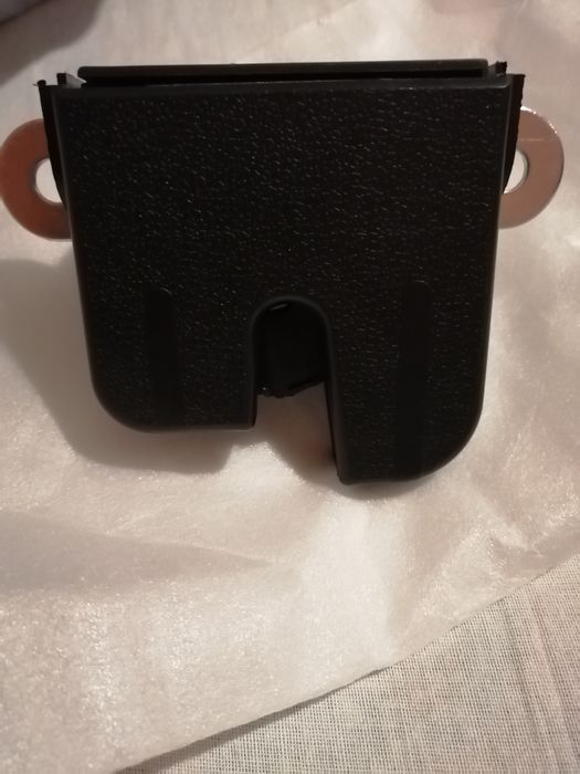 Ключалка за багажник за VOLKSWAGEN GOLF