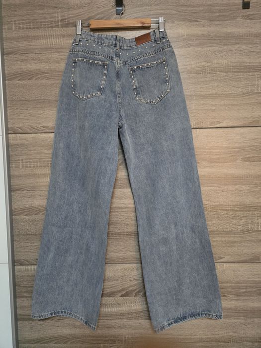 Широки дамски дънки с капси boyfriend