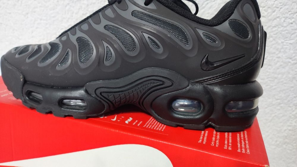 Оригинални маратонки Nike tn
