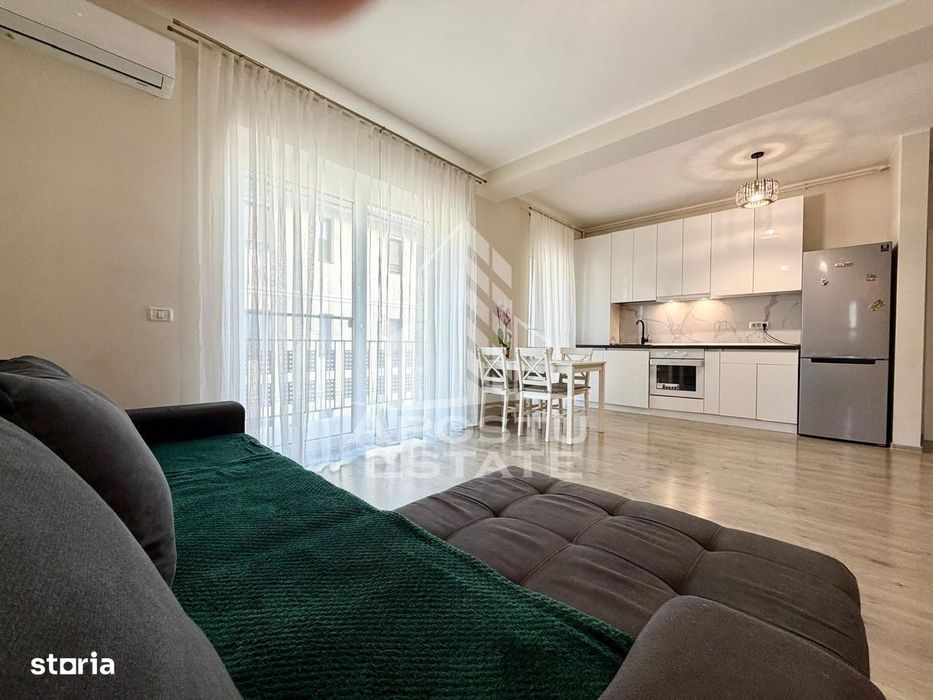 Apartament 3 camere, centrala proprie, loc de parcare, Giroc