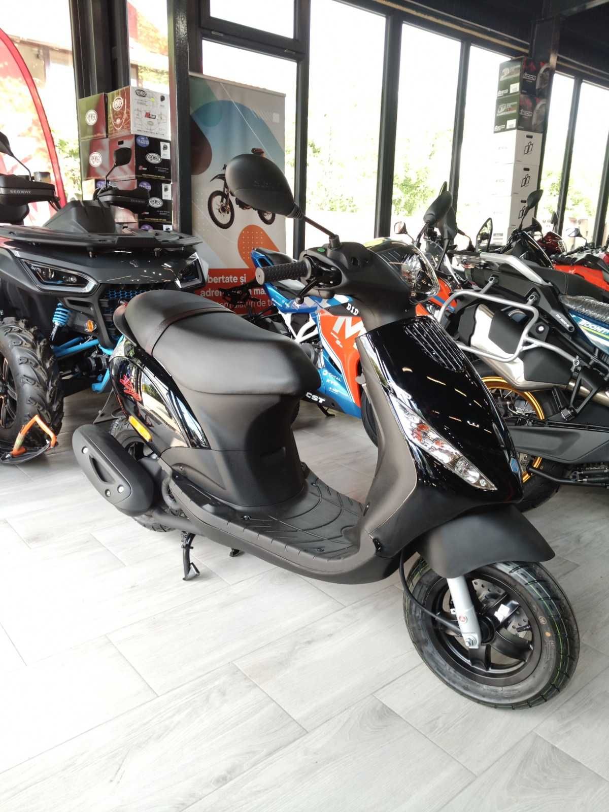 Scuter Piaggio ZIP 50 nou 0 km - in stoc EST BIKE Campina