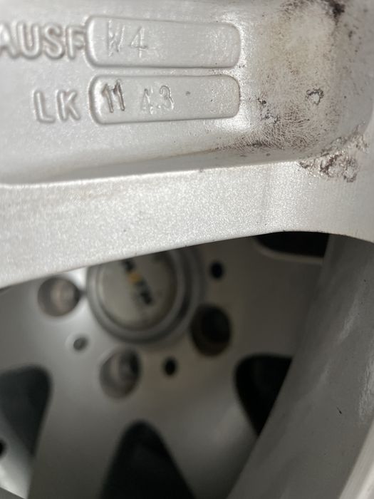 Джанти с Гуми 5х114.3R16/ET50