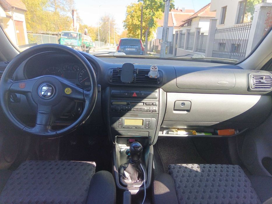 SEAT Leon 1.9 TDI 110 к.с. – 2001 г., добро състояние
