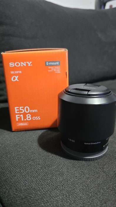 Vând Obiectiv Sony 50mm f1.8 OSS E-mount