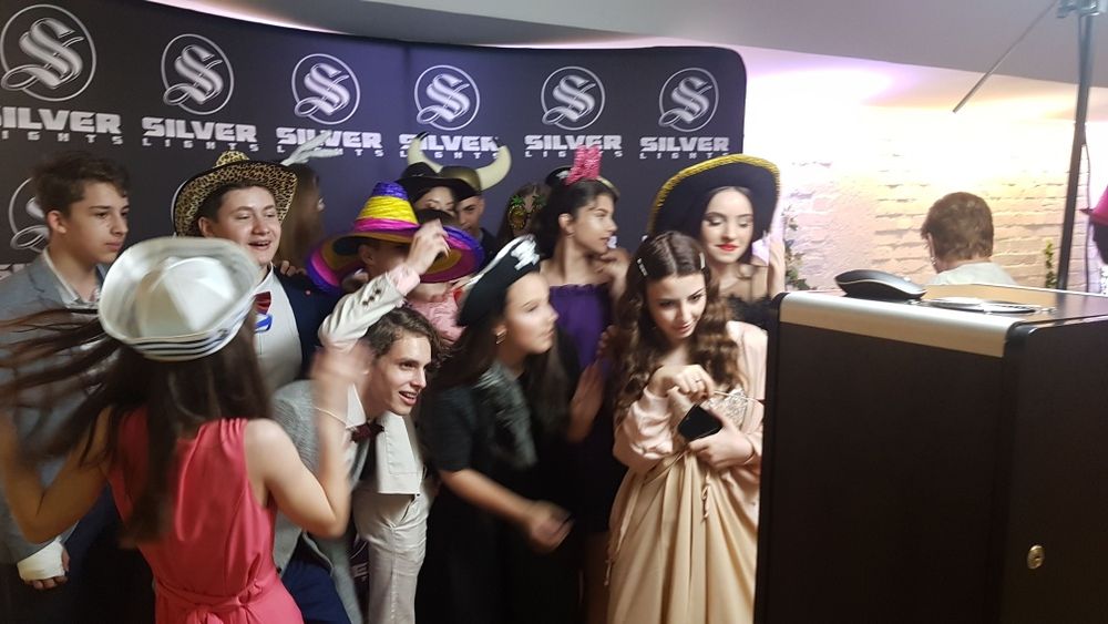 Cabina Foto cu print nelimitat & Fum Greu & Cabina 360