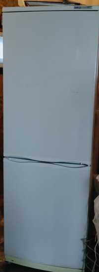 Продам б/у холодильник Атлант(можно на запчасти) за 40 тысяч тенге