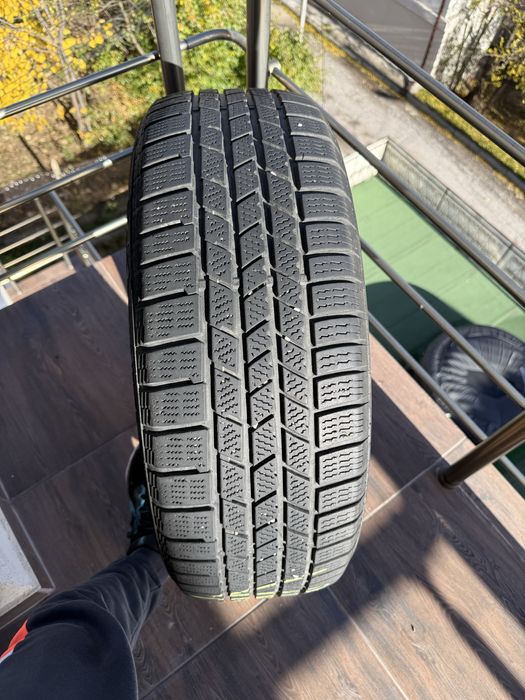Continental 235 55 19 Зимни