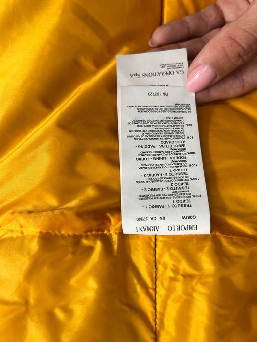 Елек Emporio Armani