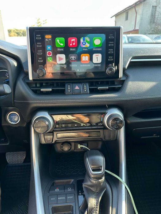 Toyota RAV4 2.5 Hybrid Business Distronic 98.000km 2022