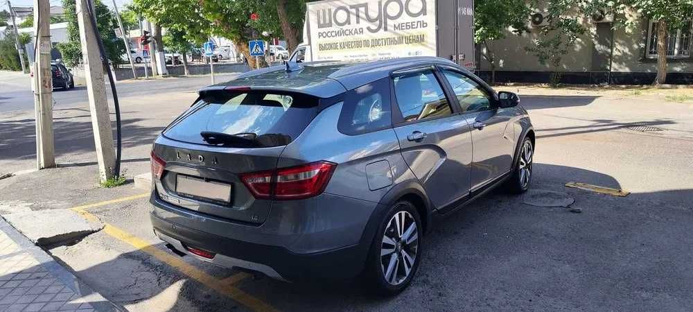 Продается LADA Vesta SW cross Mulnimedia