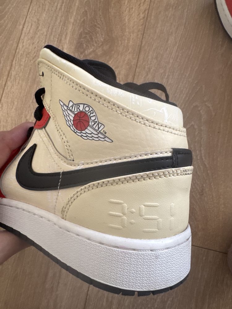 Nike Air Jordan 1 Mid Dunk Contest