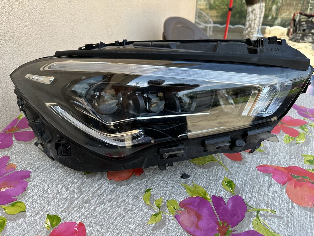 Far dreapta full led multibeam.mercedes cla w118.coda1189063200.