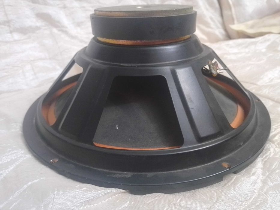 Чисто нов 15 инча говорител