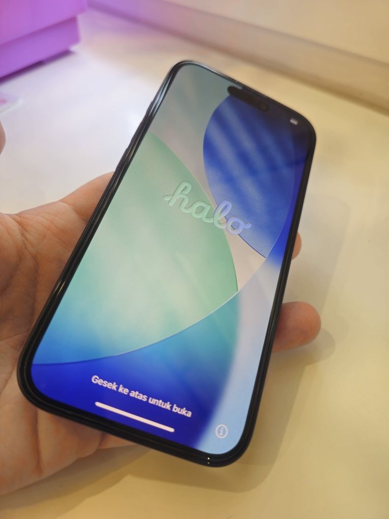 Iphone 16 в отличном состоянии