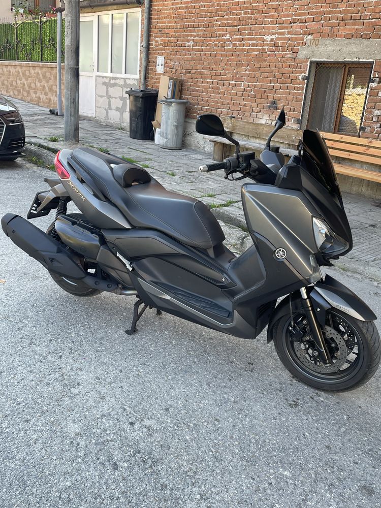 Yamaha X-MAX 400cc