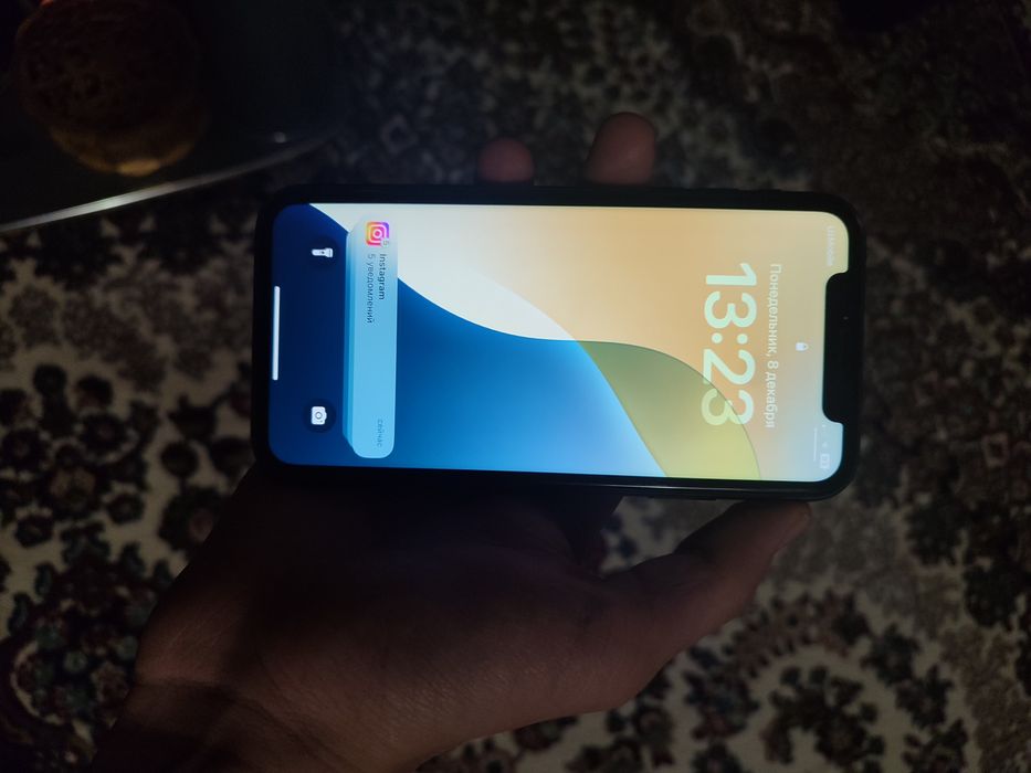 Iphone 11 128gb qora