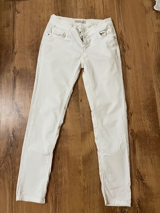 Джинсы белые, буу