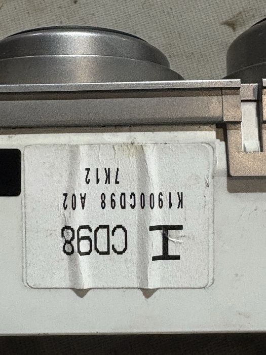 Mazda 5 2007 година Панел управление климатик