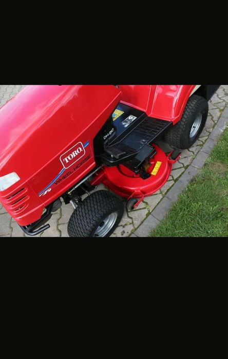 Продавам трактор- Toro DH 210 RASENTRAKTOR