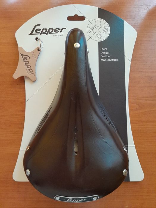 Sa bicicleta din piele naturala Lepper tourer