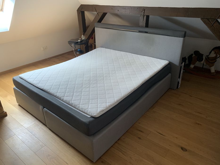 Pat 200/200 complect cu saltea/ posibil variante