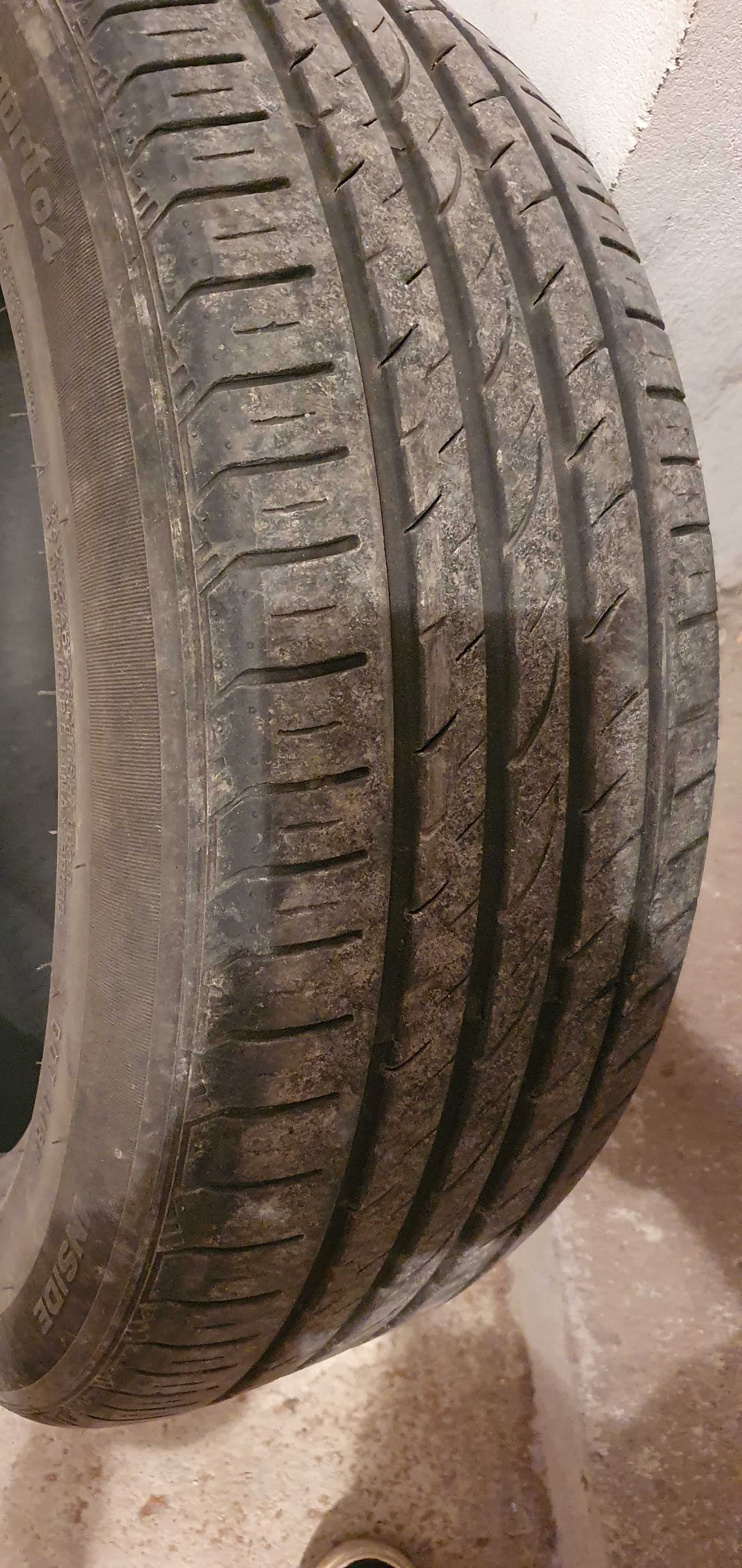 4 броя гуми 16 ROADSTONE  EUROVIS 205 55 16