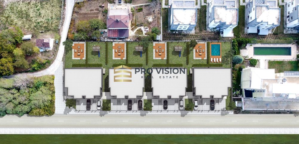 Готова къща на крачка от морето за 299 000 евро