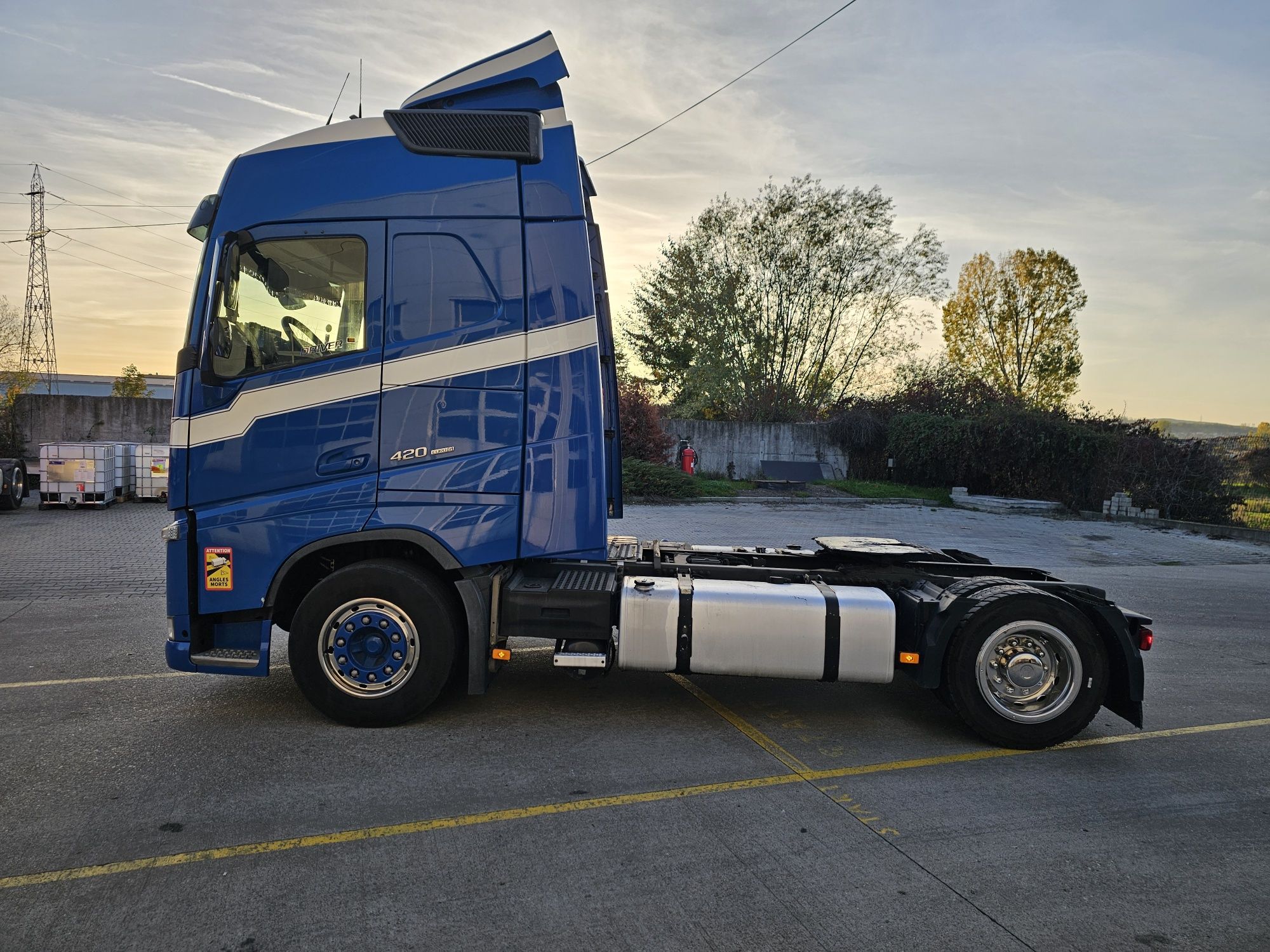 VOLVO FH - E6  Mega