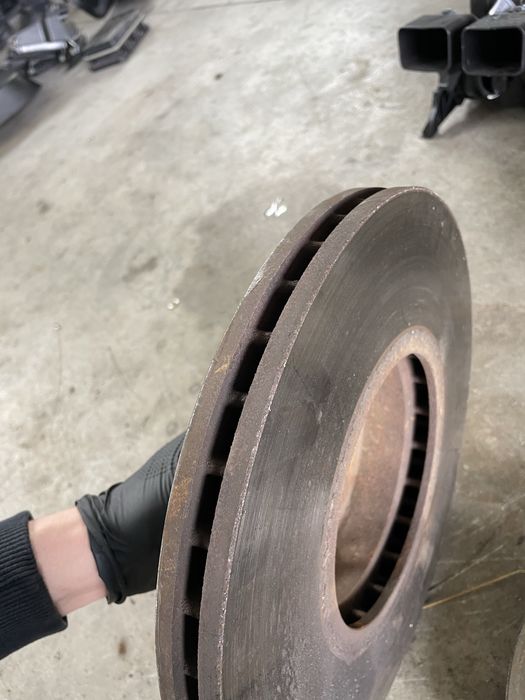 Discuri disx frana fata BMW f15 f16 x5 x6 motor 3.0 4.0 diesel benzina