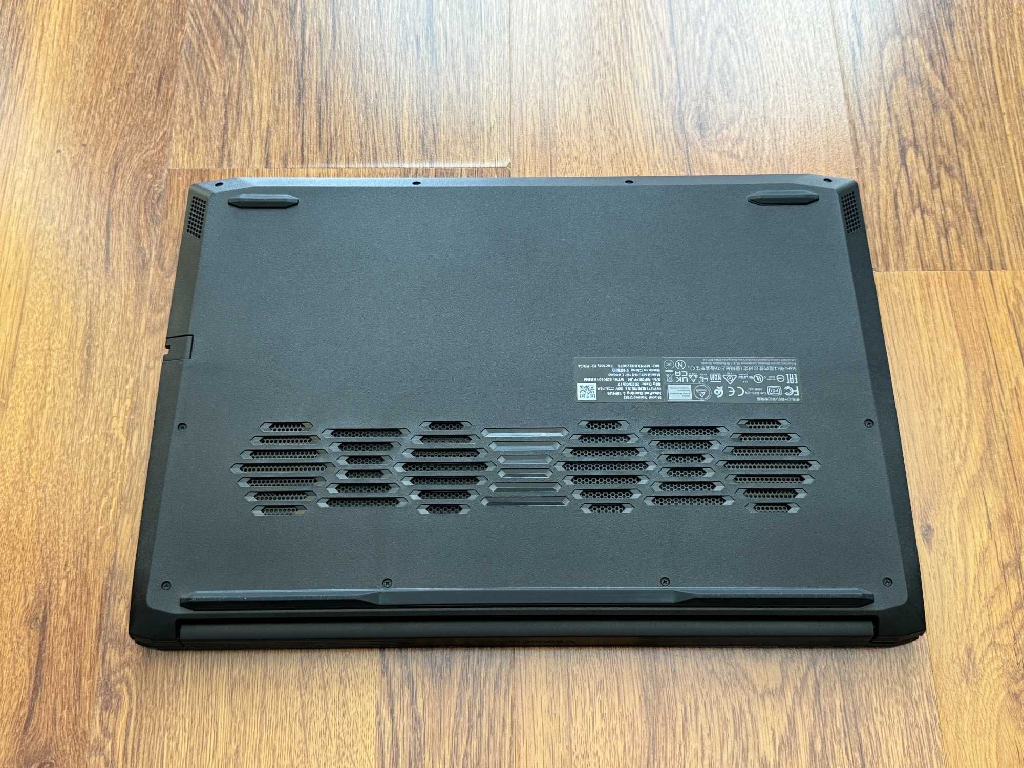 15.6' IPS i5-11300H Lenovo Gaming 16GB DDR4/512GB NVMe/RTX 3050 4GB