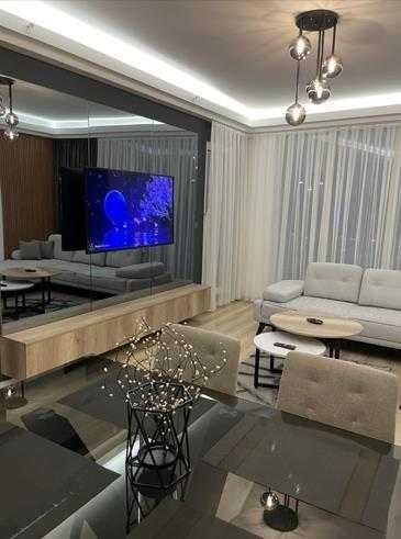 Дава се под наем Тристаен апартамент в Бургас, Център - 80 кв.м за 331.5 € - Снимка #3