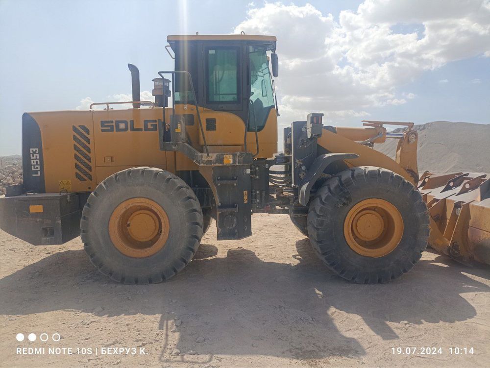 Pogruzchik sotiladi 2019yil 8400 motochas