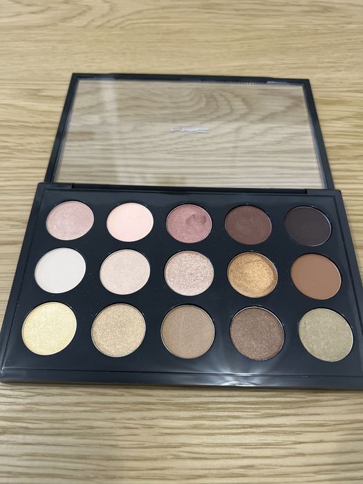MAC Neutral Eyeshadow X 15 Warm Neutral