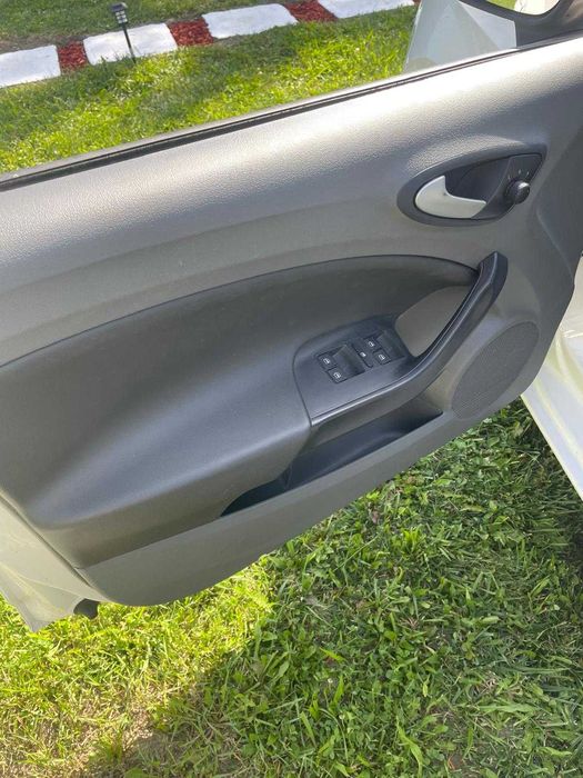 Seat Ibiza 1.2 benzina 2010