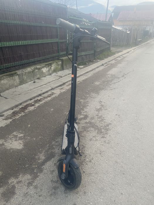 Trotineta electrica ninebot