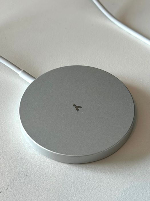 Incarcator iSTYLE wireless Fast Charge