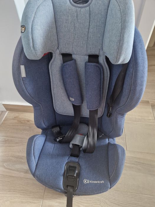 Scaun de masina cu isofix kinderkraft