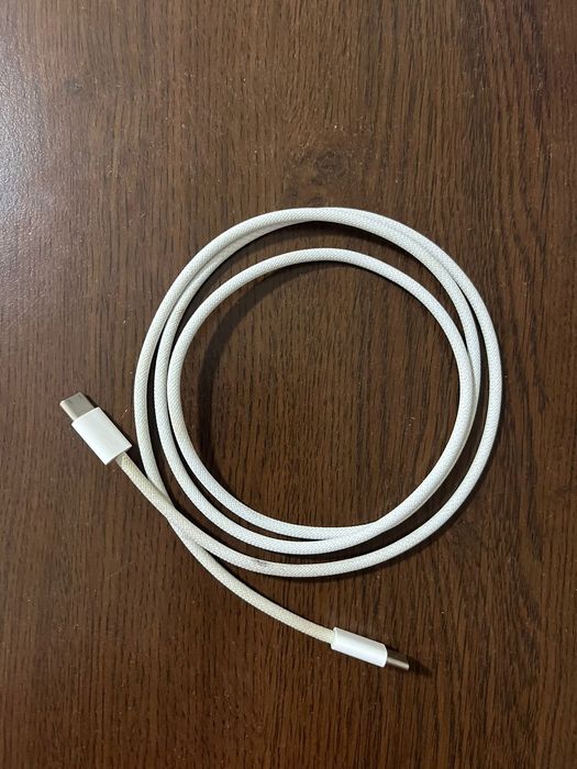 Кабель Type C для iPhone 15, 16, 17