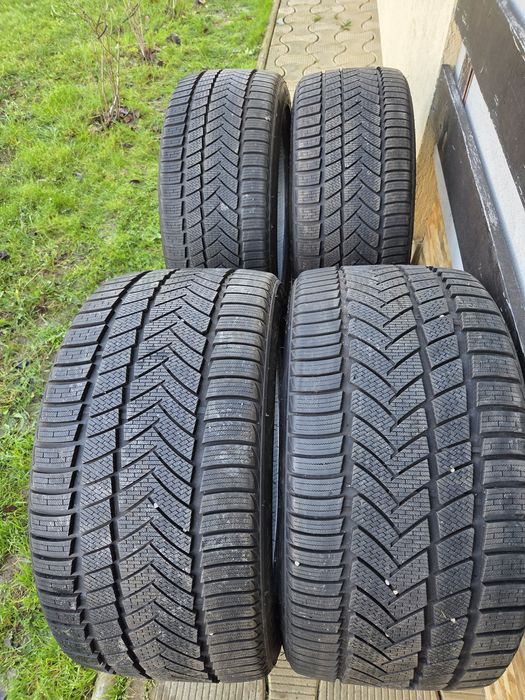 set anvelope noi iarna bmw x5 x6 315/35/20 cu 275/40/20