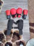 Vând echipament de kikboxing