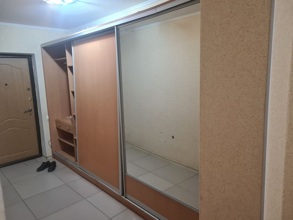 Продам купе для прихожей