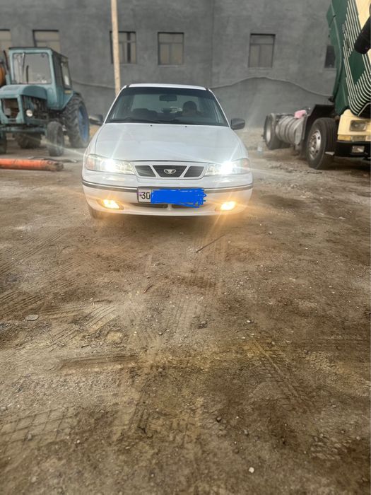 Срочно сотилади нексия 1