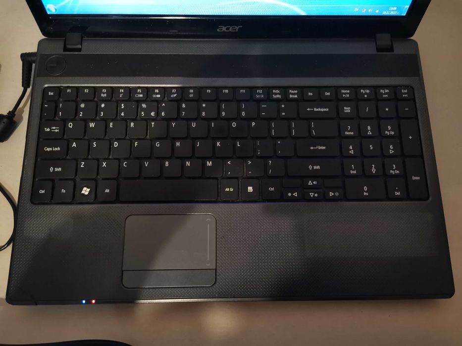 Лаптоп Acer Aspire 5733 PEW71