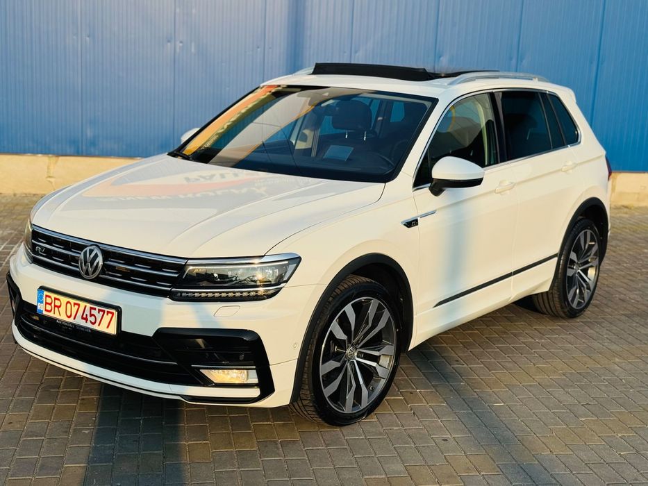 Volkswagen Tiguan R-Line 4x4 Panorama